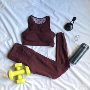 NWOT Mono B Active Set